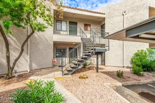 Photo #4: 6915766 Listing 