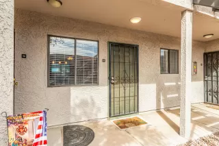 Photo #6: 6915766 Listing 