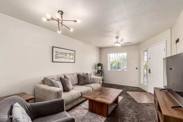 MLS: 6915778 Condo For Sale