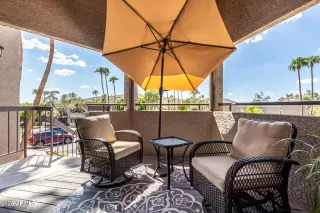 Photo #4: 6915778 Listing