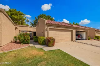 Photo #1: 6916149 Listing