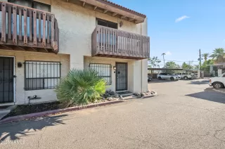 Photo #1: 6916154 Listing