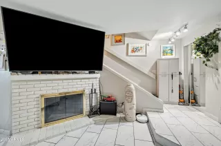 Photo #6: 6916154 Listing