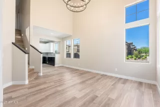 Photo #6: 6916227 Listing