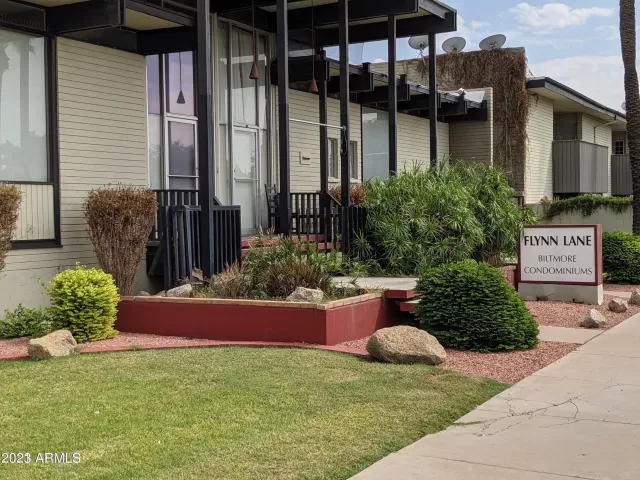 MLS: 6916456 Condo For Sale