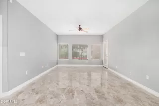 Photo #5: 6916505 Listing 