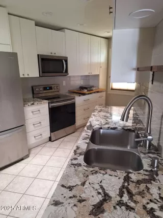 Photo #1: 6916511 Listing