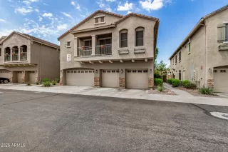 Photo #2: 6916832 Listing