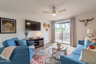 Photo #2: 6916837 Listing