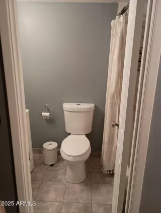 Photo #5: 6916902 Listing