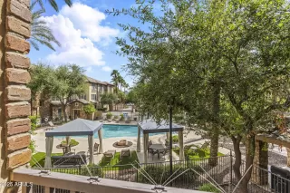 Photo #2: 6916908 Listing