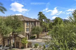 Photo #3: 6916908 Listing