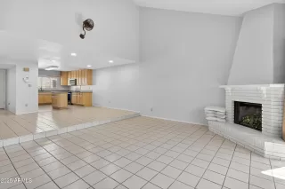 Photo #2: 6916977 Listing