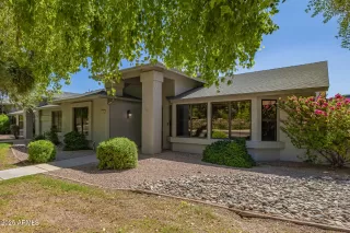 Photo #1: 6917019 Listing