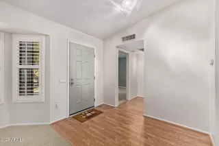 Photo #2: 6917019 Listing