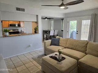 Photo #1: 6917146 Listing