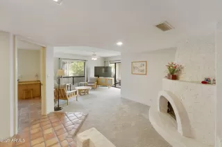 Photo #1: 6917151 Listing 