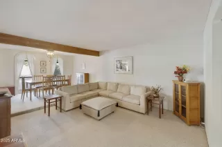 Photo #3: 6917151 Listing 