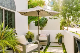 Photo #4: 6917394 Listing