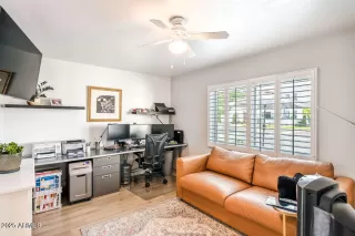 Photo #5: 6917394 Listing