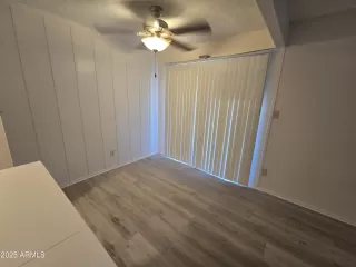 Photo #3: 6917447 Listing