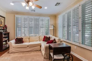 Photo #4: 6917490 Listing 