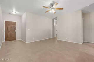 Photo #2: 6917492 Listing 