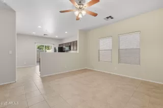 Photo #4: 6917492 Listing 