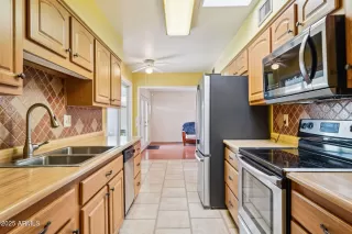 Photo #1: 6917720 Listing