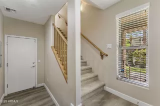 Photo #3: 6917786 Listing