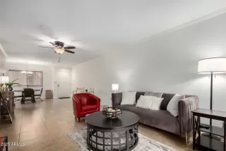 Photo #1: 6917982 Listing