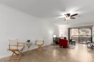 Photo #2: 6917982 Listing