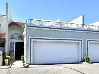 Photo #4: 6918004 Listing