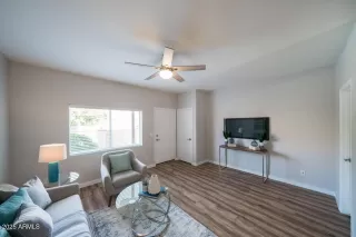 Photo #3: 6918019 Listing