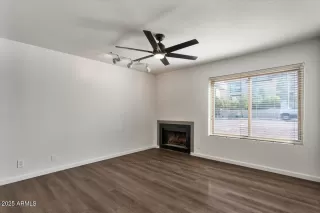 Photo #6: 6918038 Listing 