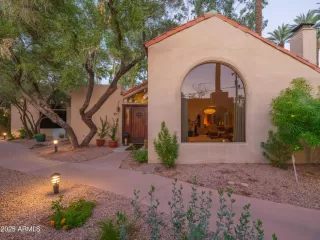 Photo #1: 6918080 Listing