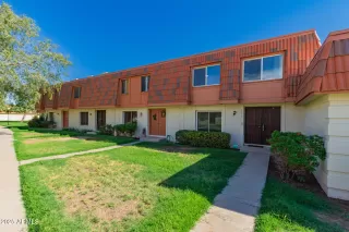 Photo #2: 6918141 Listing