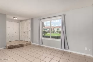 Photo #3: 6918141 Listing