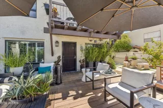 Photo #6: 6918231 Listing 