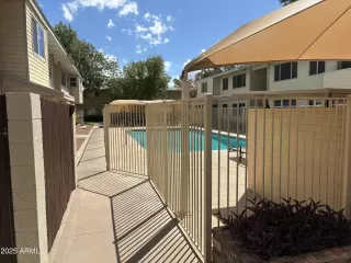 Photo #5: 6918352 Listing 