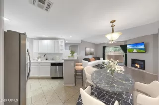 Photo #2: 6918370 Listing 