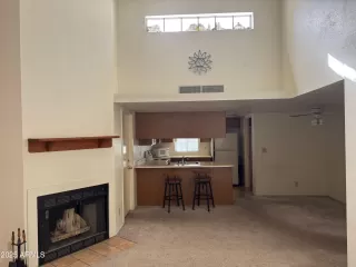 Photo #3: 6918386 Listing