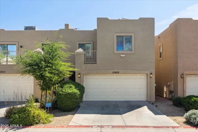 MLS: 6918407 Condo For Sale