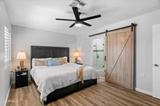 Photo #2: 6918407 Listing 