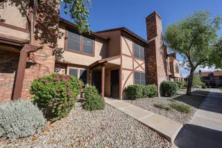 Photo #3: 6918474 Listing 