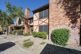 Photo #4: 6918474 Listing 