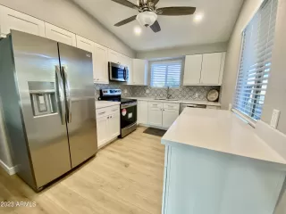 Photo #6: 6918509 Listing
