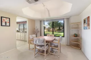 Photo #6: 6918873 Listing