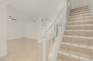 Photo #4: 6918907 Listing