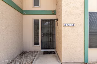 Photo #6: 6918908 Listing